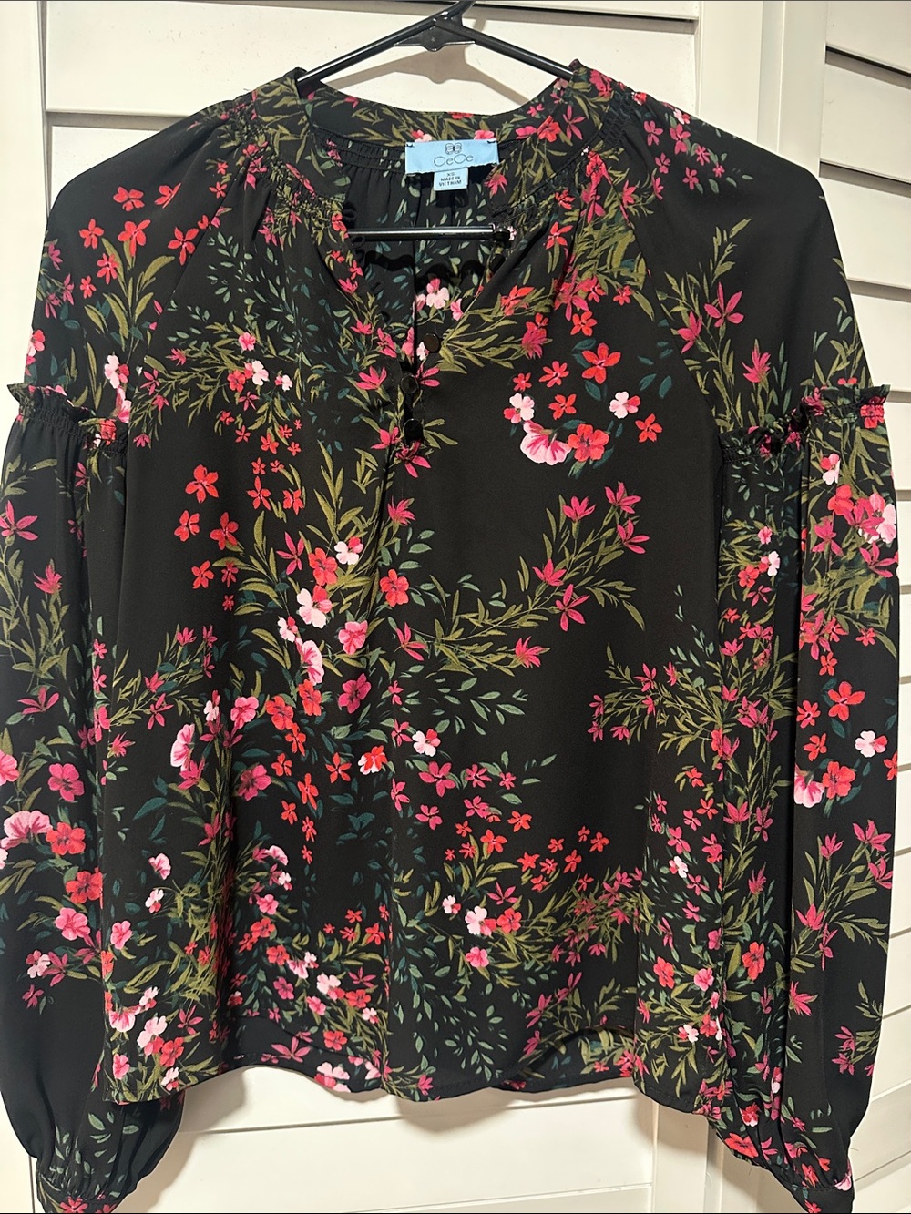 CeCe Black Floral Tie-Neck Long Sleeve Blouse